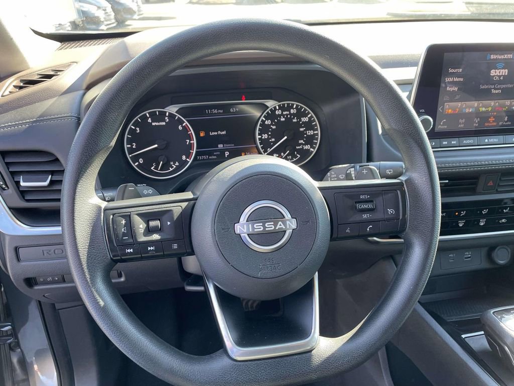 Used 2023 Nissan Rogue S image 18