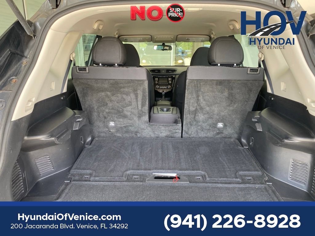 Used 2017 Nissan Rogue S FWD image 23
