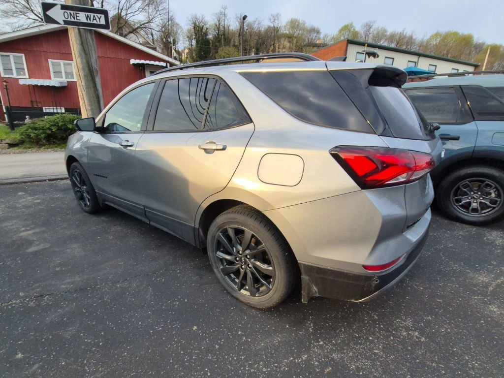 Used 2024 Chevrolet Equinox RS w/ LPO, Floor Liner Package image 5