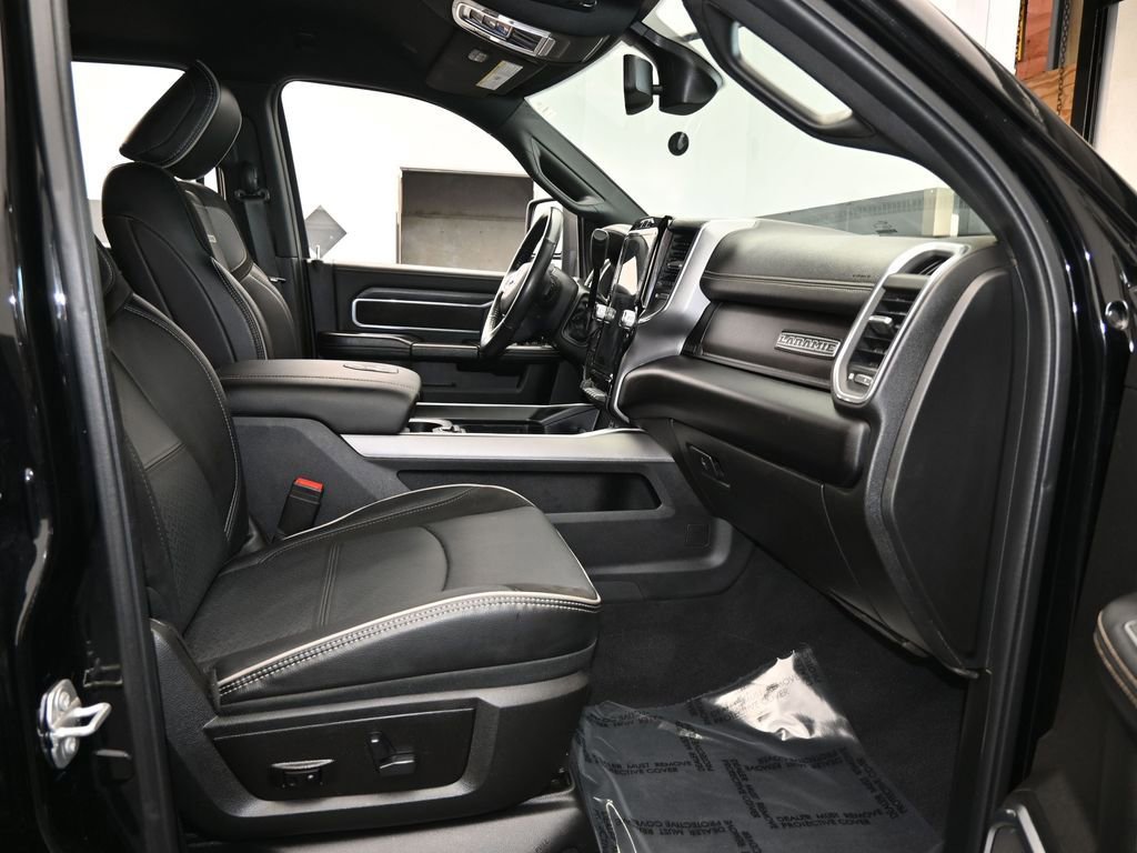 Used 2024 RAM 3500 Laramie w/ Night Edition image 58