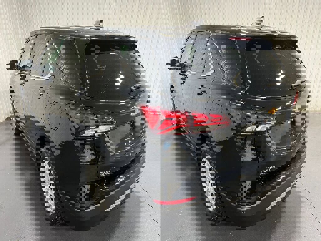 Used 2023 Chevrolet Equinox LT w/ Driver Convenience Package image 21