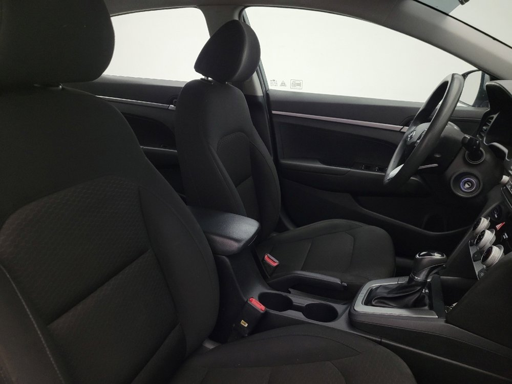 Used 2019 Hyundai Elantra SE w/ Cargo Package image 21