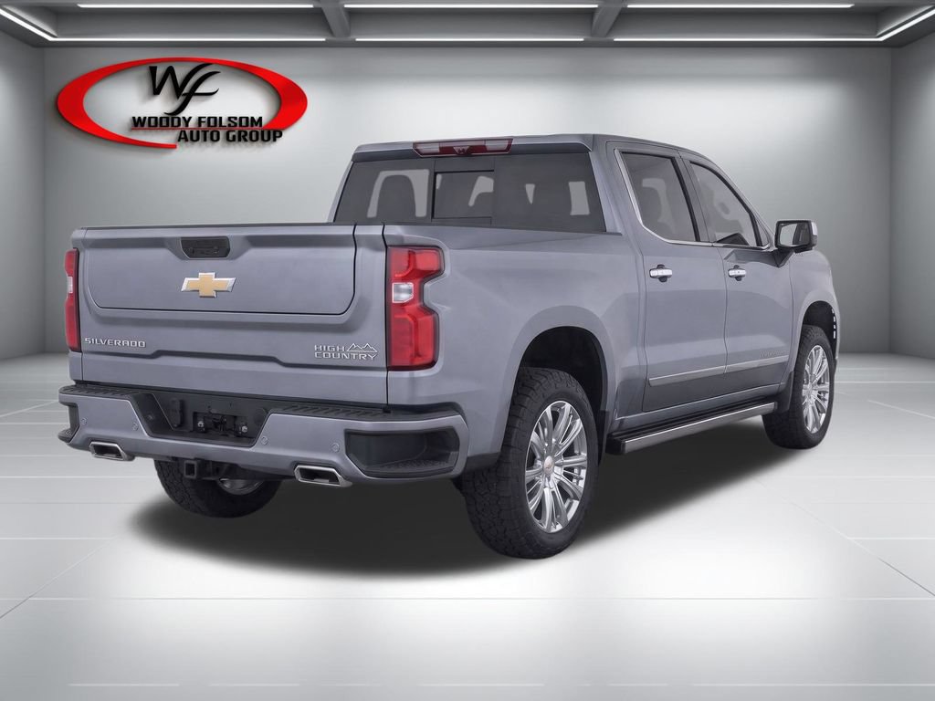 Used 2025 Chevrolet Silverado 1500 High Country w/ High Country Premium Package AWD/4WD image 3