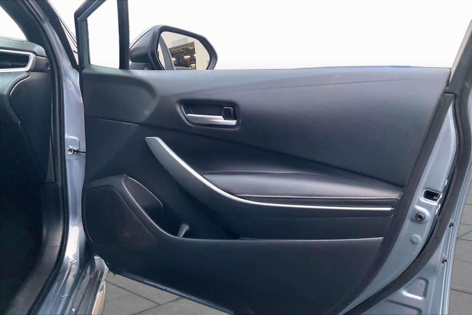 Used 2023 Toyota Corolla SE FWD image 19