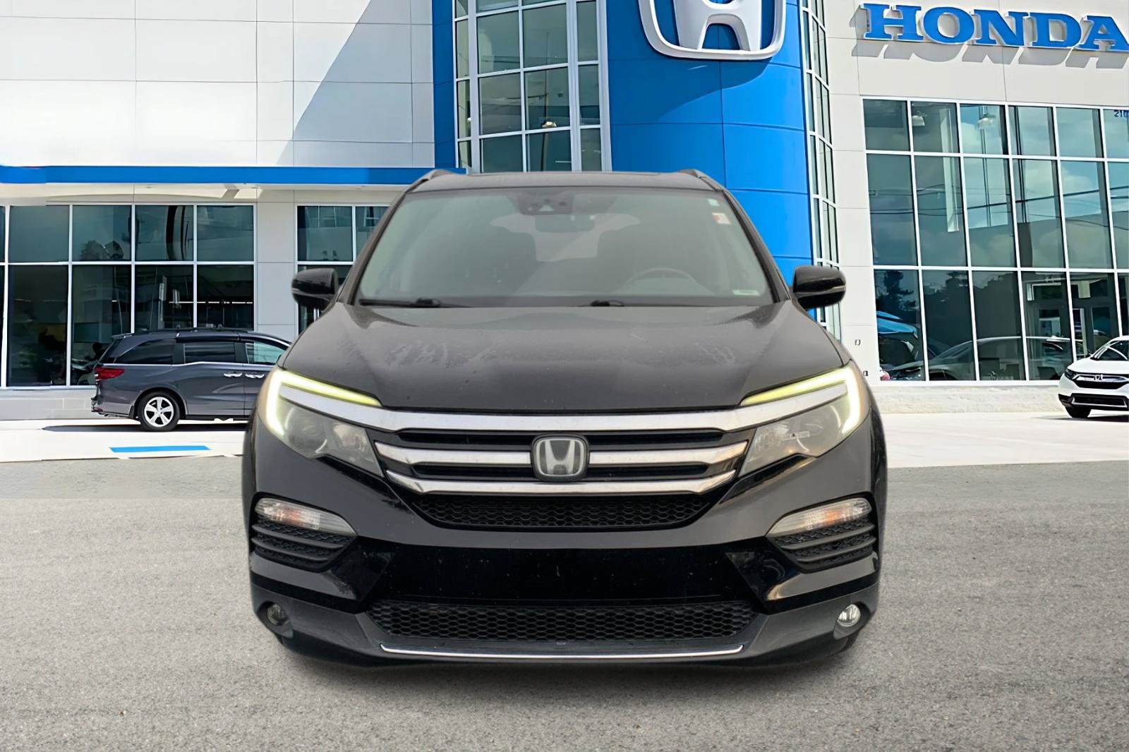 Used 2016 Honda Pilot Elite image 8