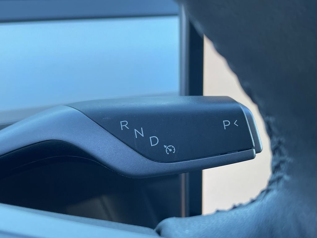 Used 2023 Tesla Model Y Long Range image 16