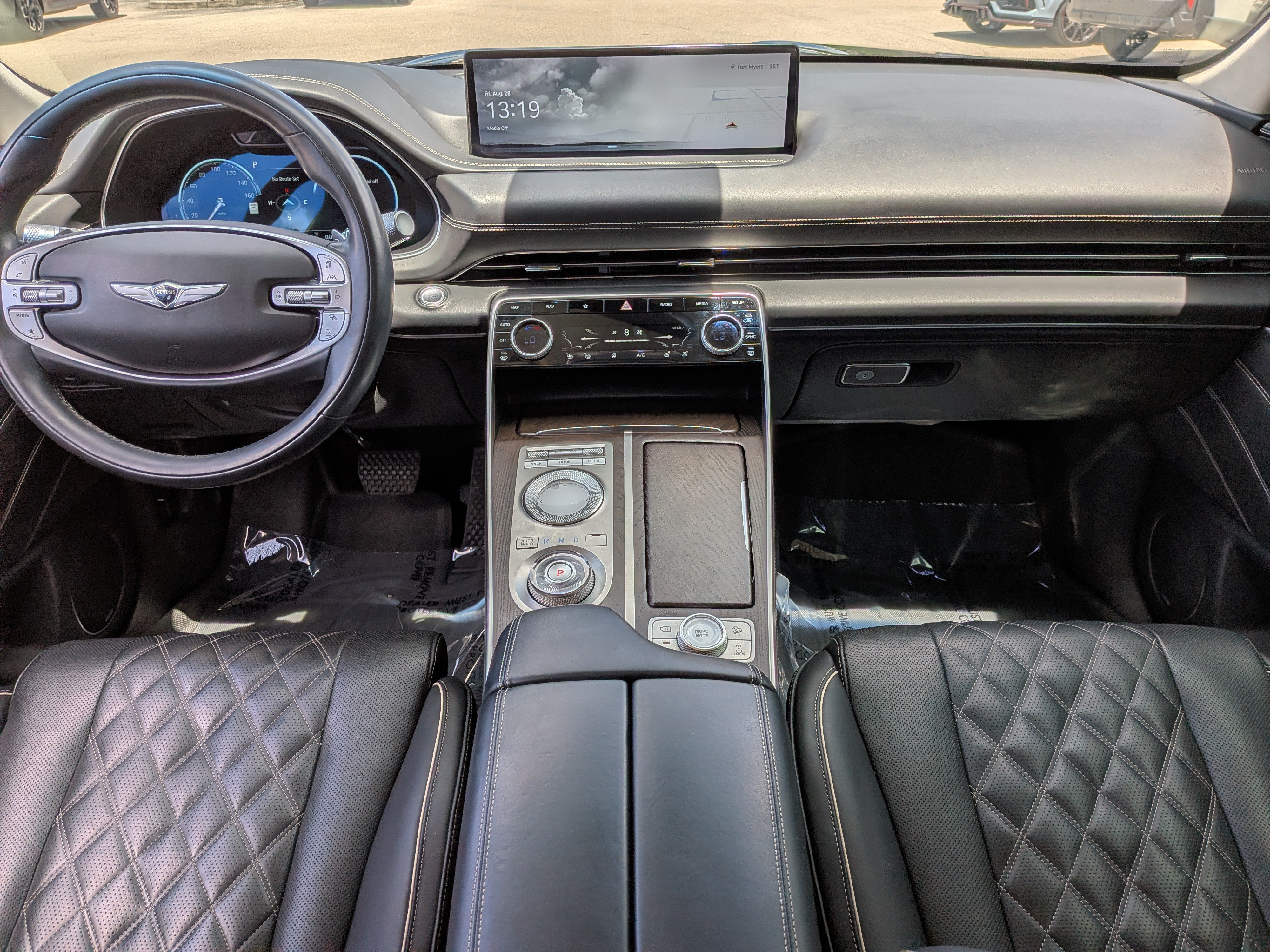 Used 2022 Genesis GV80 3.5T w/ Prestige Package 07 AWD/4WD image 19