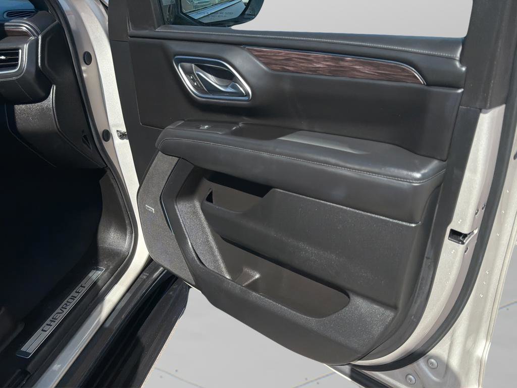 Used 2024 Chevrolet Tahoe LT image 10