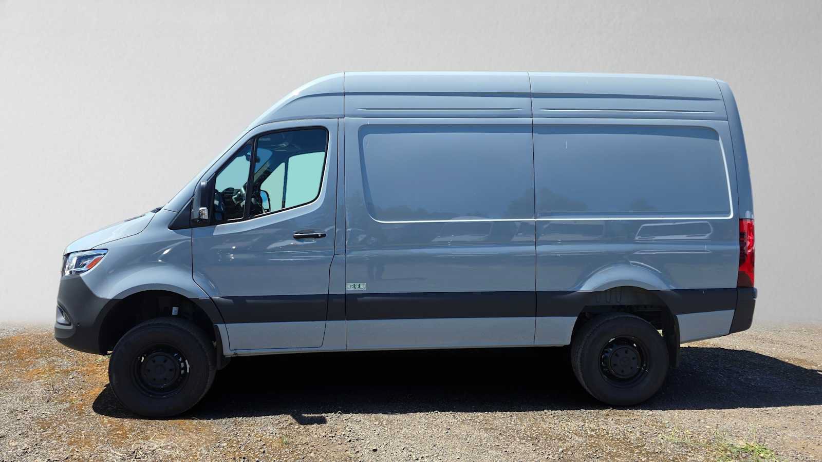 Used 2026 Mercedes-Benz Sprinter 2500 image 6