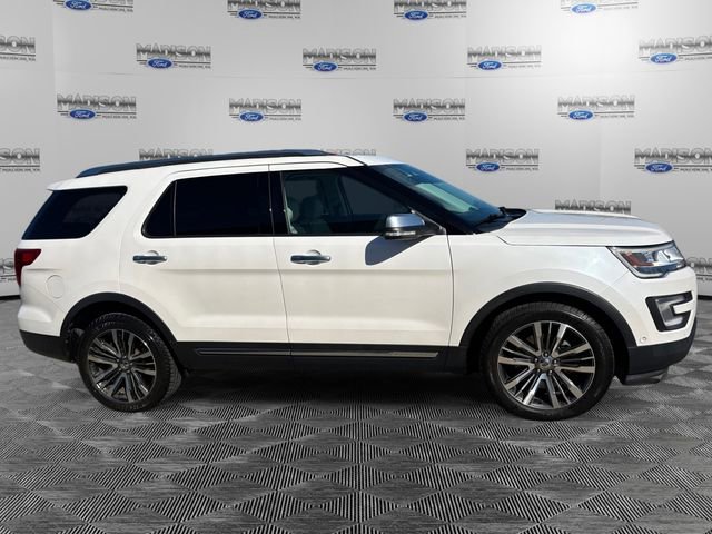 Used 2017 Ford Explorer Platinum AWD/4WD image 6