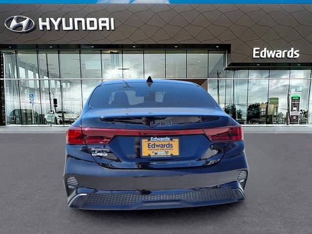 Used 2024 Kia Forte LXS FWD image 6