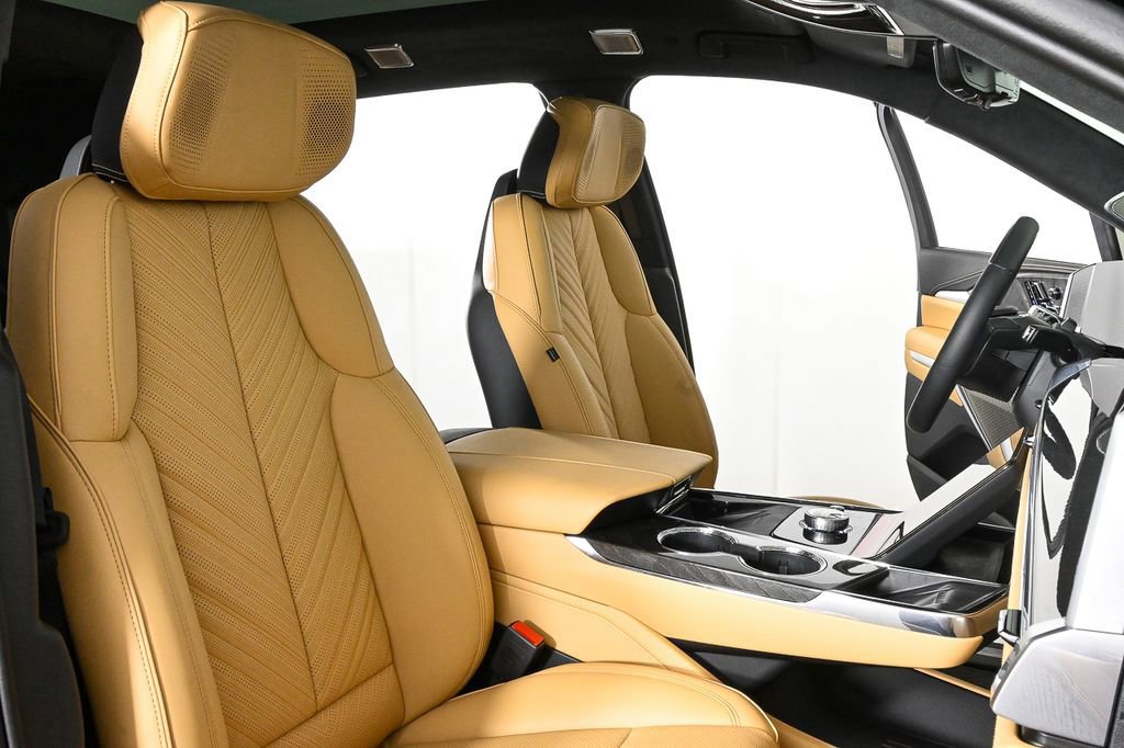 New 2025 Cadillac Escalade IQ Luxury 2 image 25