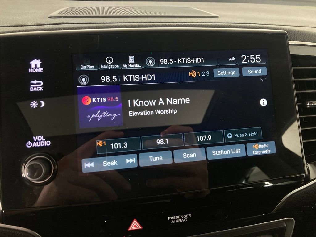 Used 2021 Honda Pilot Elite image 3