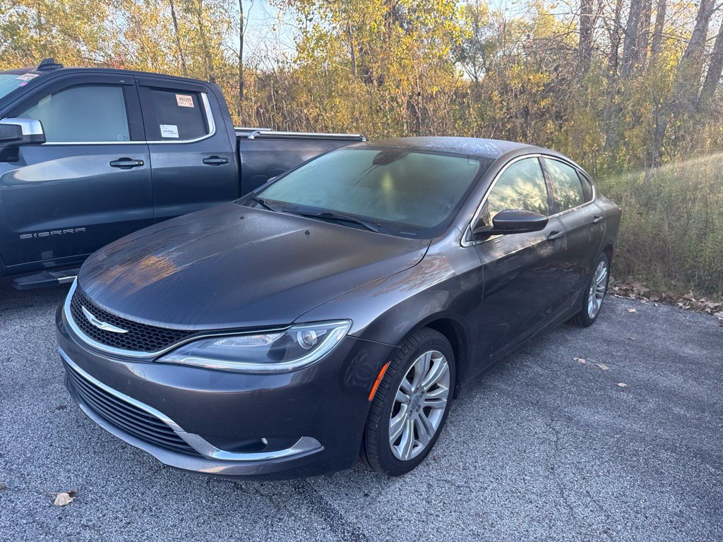 Used 2015 Chrysler 200 Limited w/ Comfort Group FWD image 5
