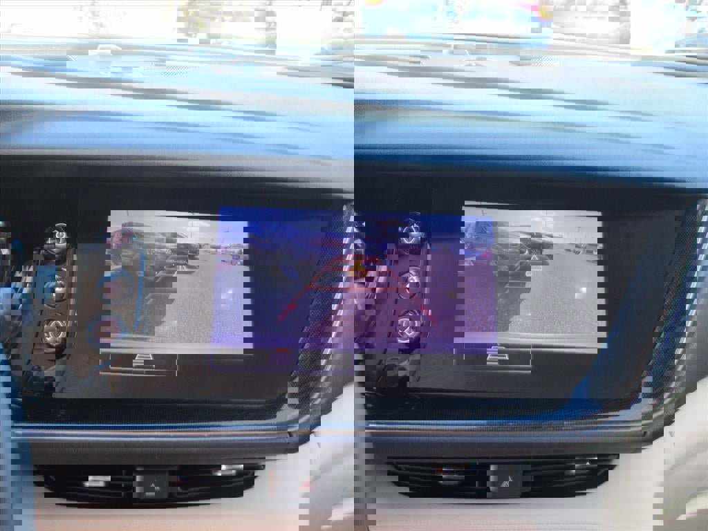 Used 2023 Buick Envision Preferred FWD image 21