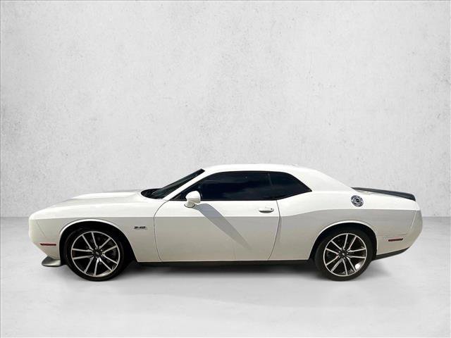Used 2023 Dodge Challenger R/T RWD image 4