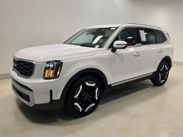 Used 2025 Kia Telluride S FWD image 36