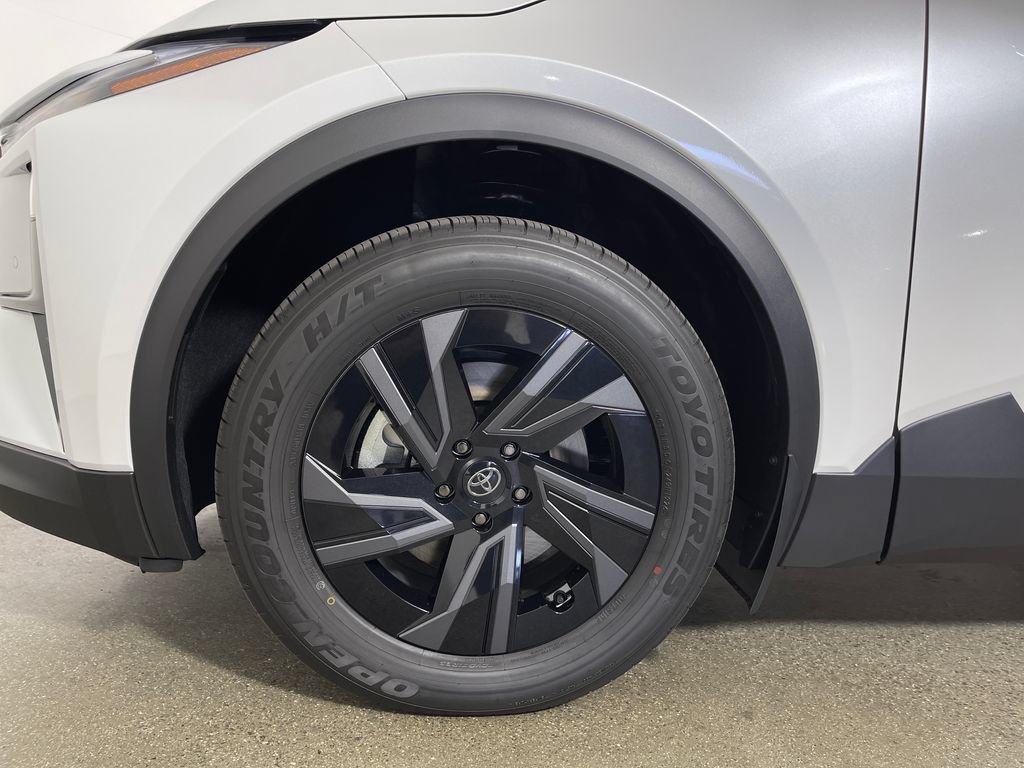 New 2026 Toyota C-HR AWD/4WD image 11