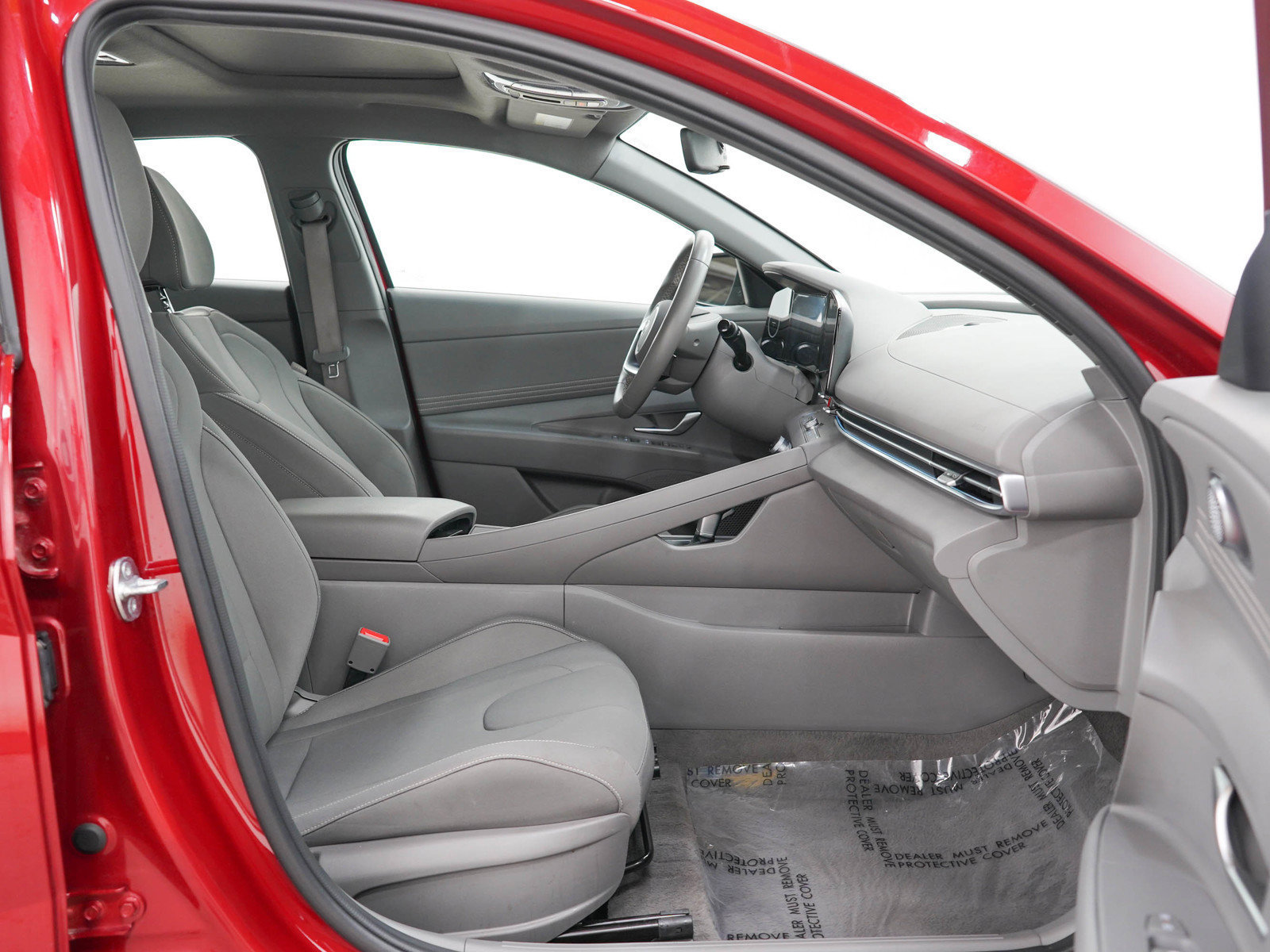 Used 2025 Hyundai Elantra SEL FWD image 12