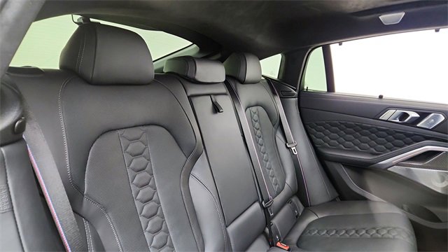 Used 2025 BMW X6 M Competition w/ Executive Package image 25