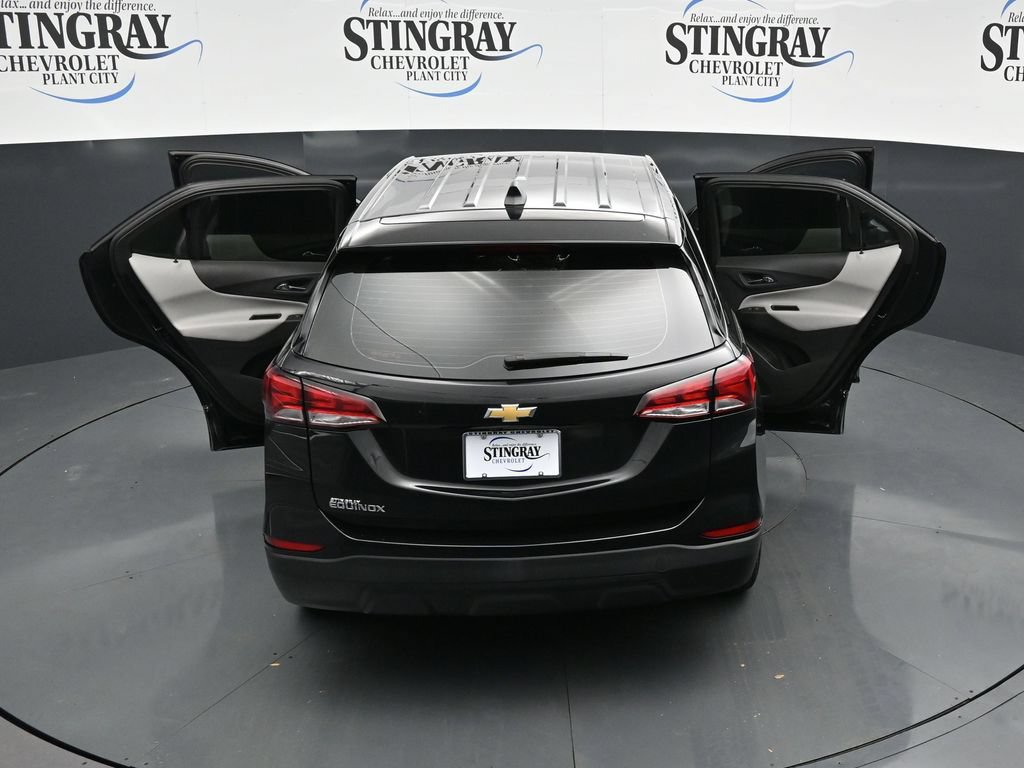 Used 2023 Chevrolet Equinox LS FWD image 38
