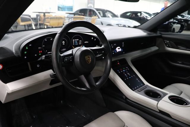 Used 2022 Porsche Taycan RWD image 12