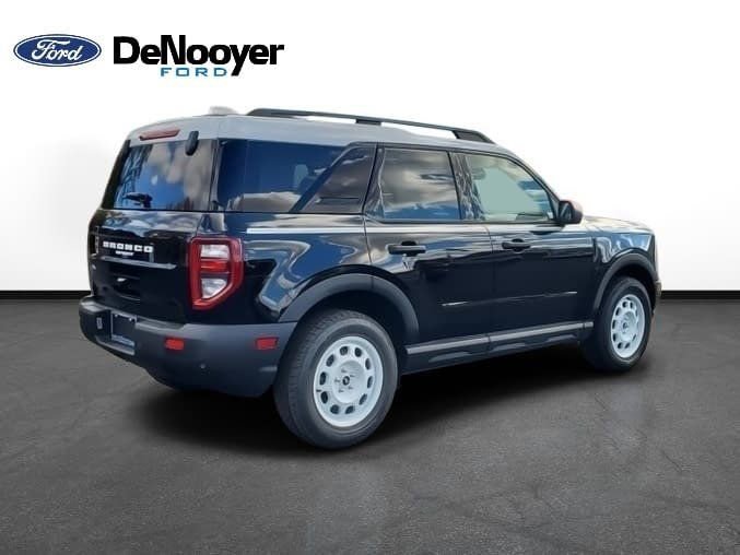 New 2025 Ford Bronco Sport Heritage w/ Convenience Package image 3