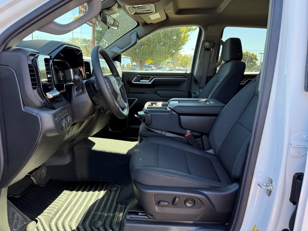 New 2026 Chevrolet Silverado 1500 LT AWD/4WD image 12