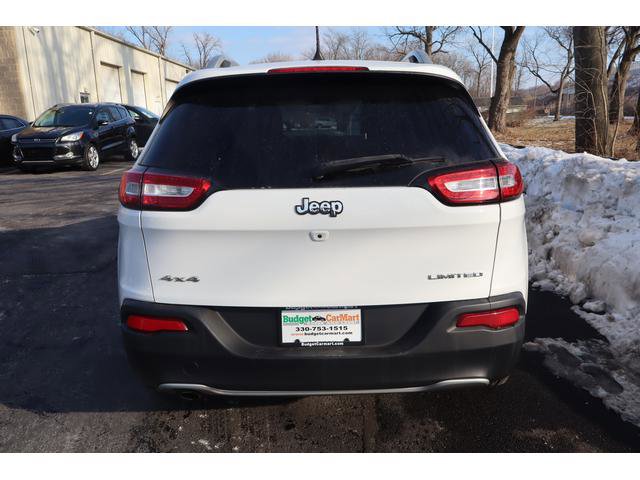 Used 2017 Jeep Cherokee Limited image 6