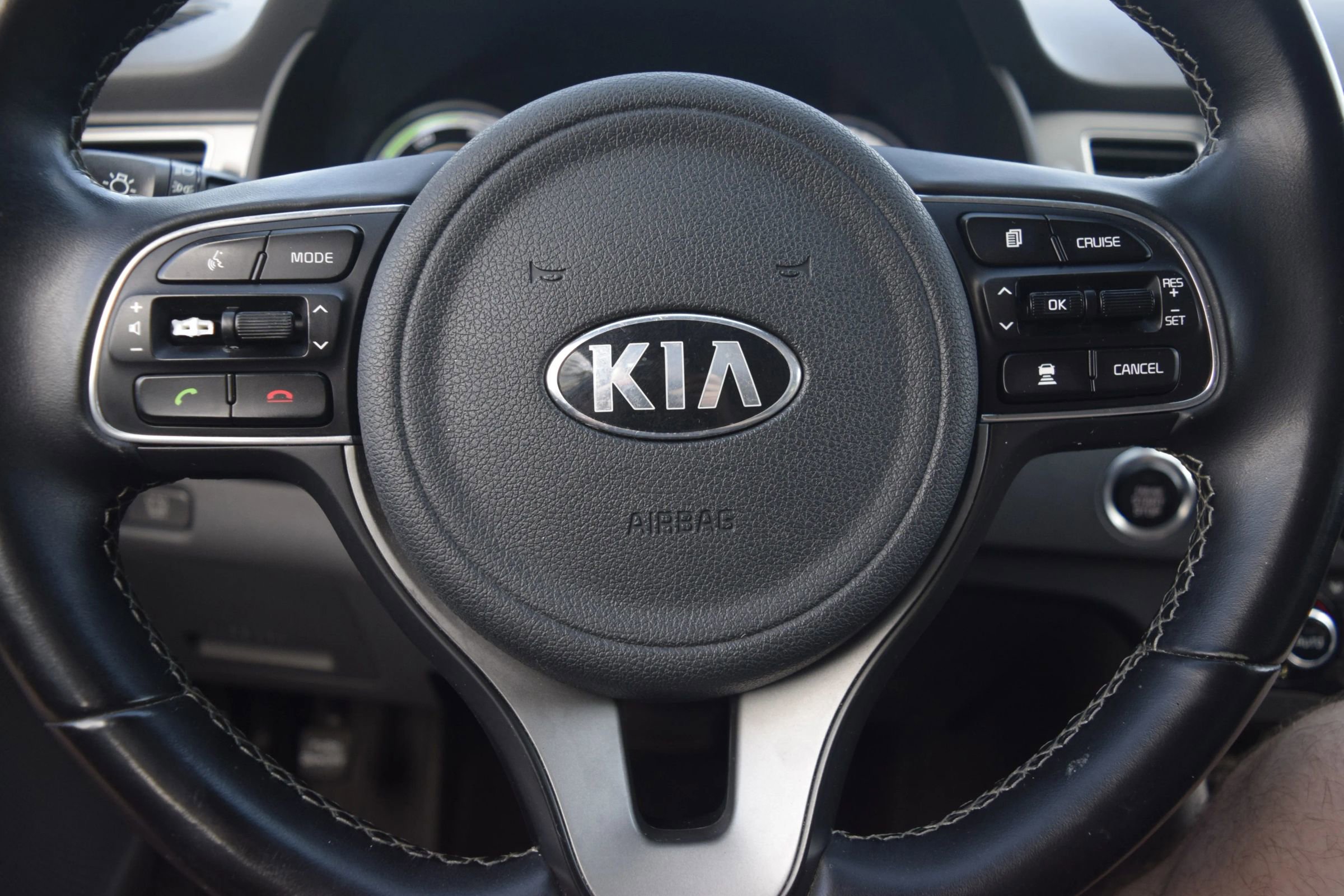 Used 2017 Kia Niro LX FWD image 13