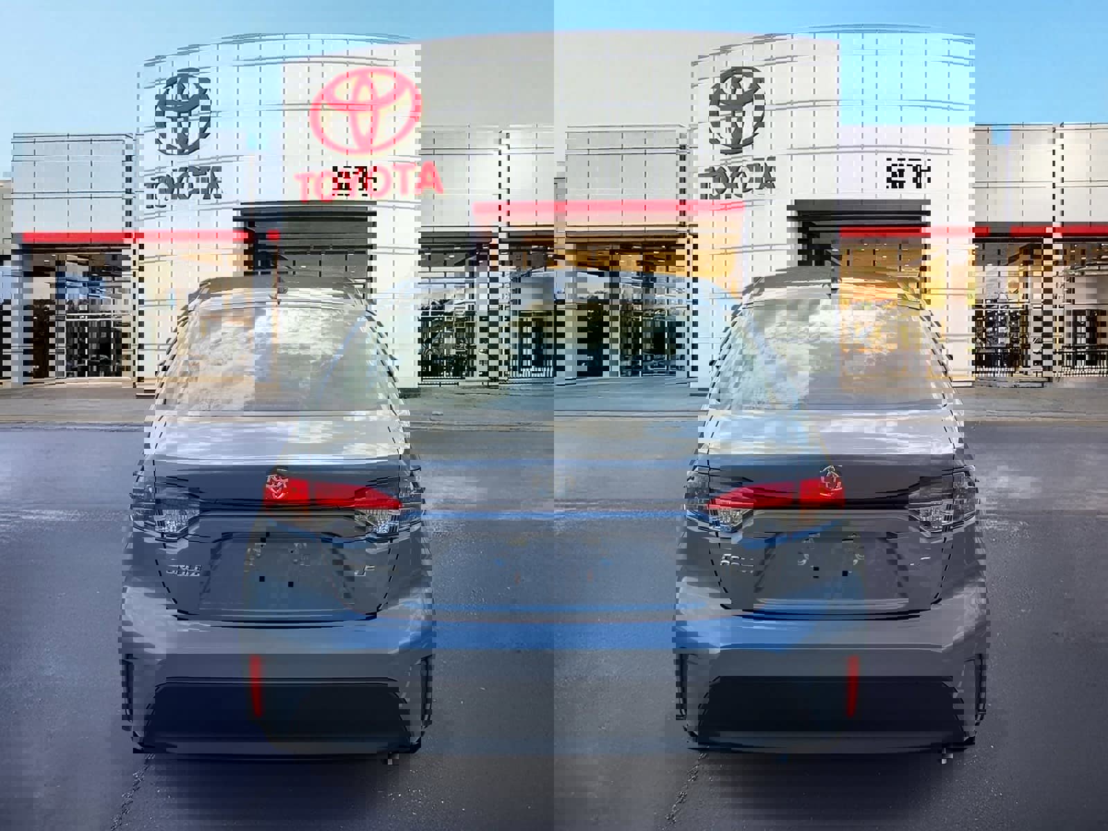 Used 2026 Toyota Corolla LE image 6