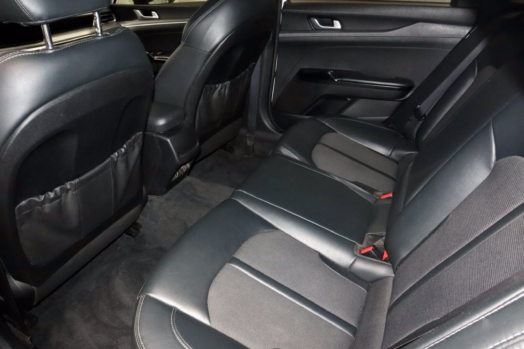 Used 2022 Kia K5 GT-Line AWD/4WD image 21