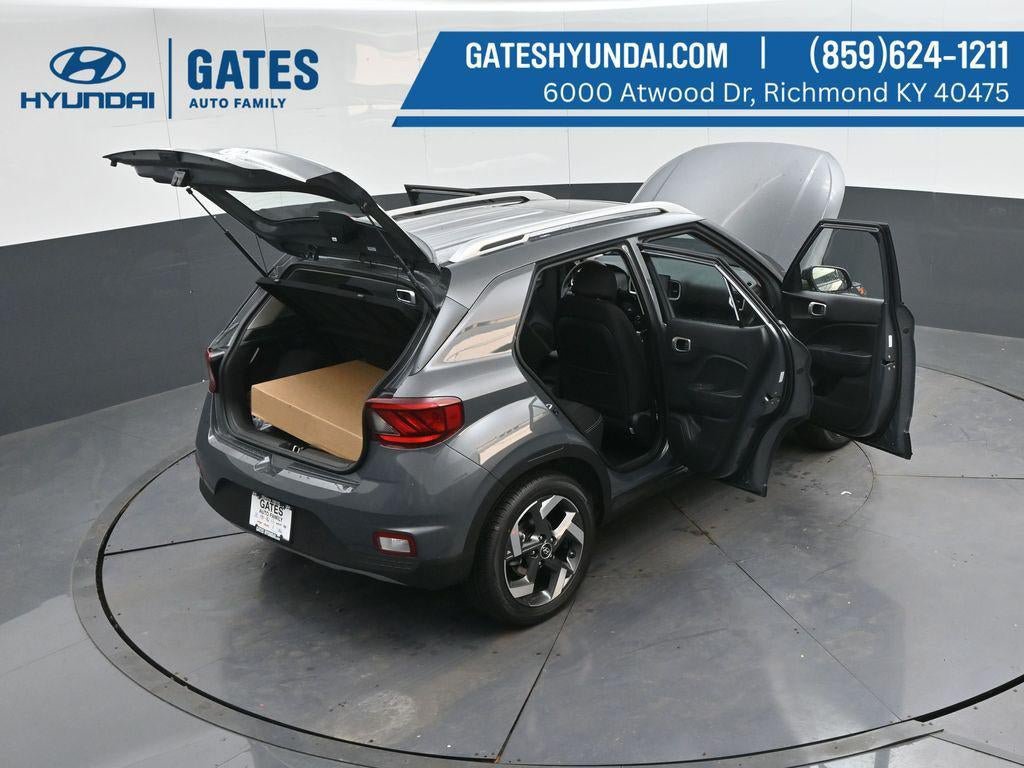 New 2026 Hyundai Venue SEL FWD image 41