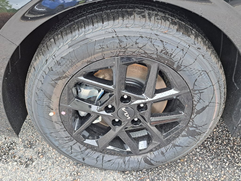 New 2026 Kia K5 LXS image 16