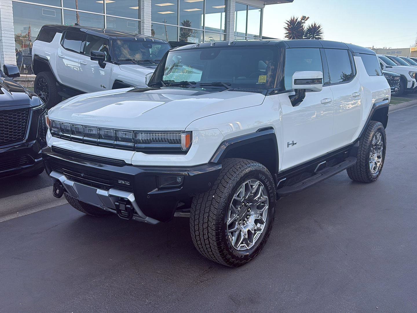 Used 2024 GMC Hummer EV 3X image 1