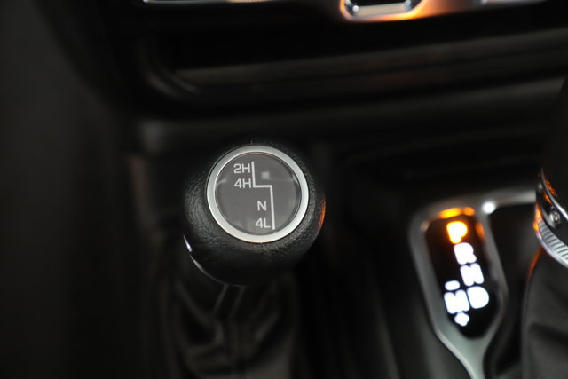 New 2025 Jeep Gladiator Sport image 17