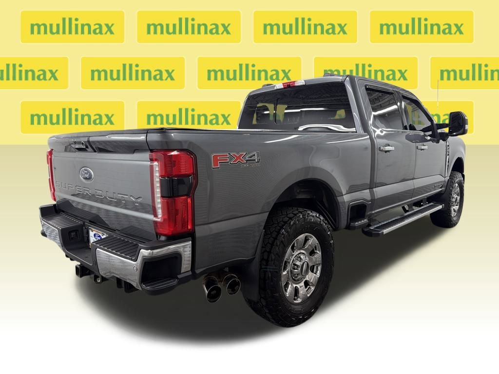 Used 2024 Ford F250 Lariat w/ Chrome Package image 3