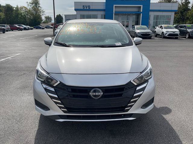 Used 2024 Nissan Versa SV FWD image 2