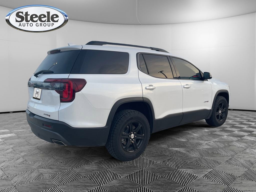Used 2023 GMC Acadia AT4 w/ Technology Package image 5