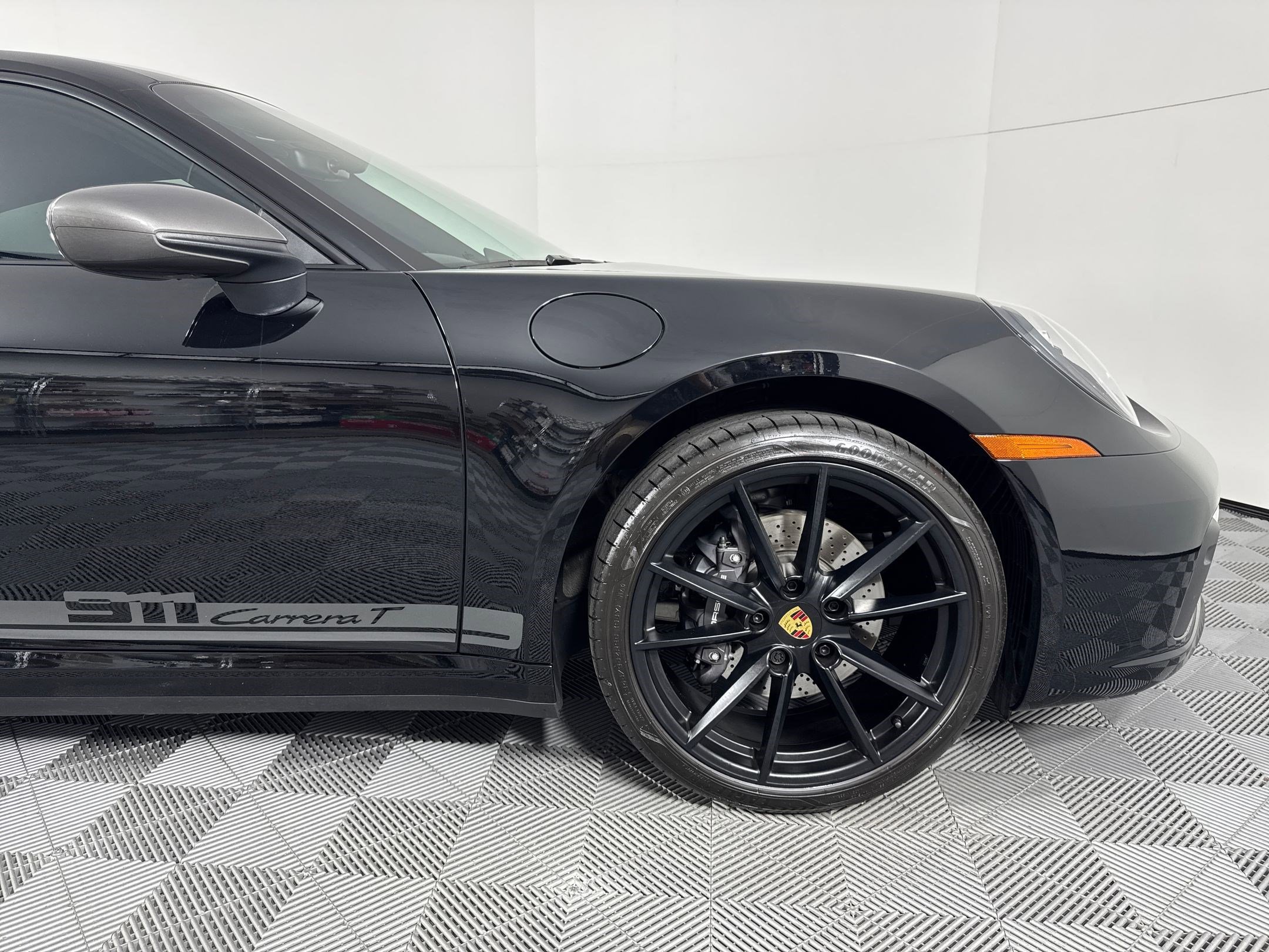 Certified 2024 Porsche 911 Carrera T image 11