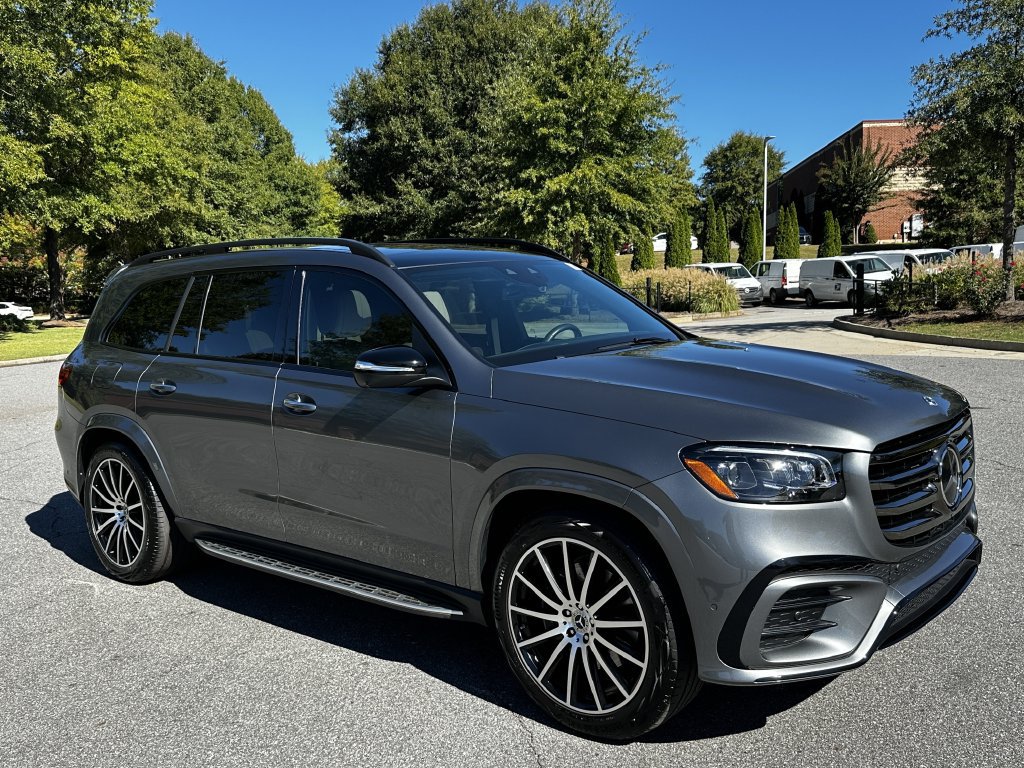 Certified 2025 Mercedes-Benz GLS 450 4MATIC image 2