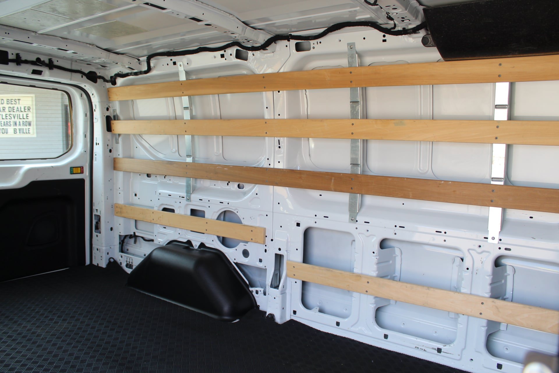 Used 2025 Ford Transit 250 Low Roof w/ Exterior Upgrade Package RWD image 20