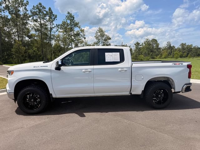 Used 2025 Chevrolet Silverado 1500 LT AWD/4WD image 18