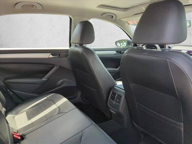 Used 2019 Volkswagen Passat 2.0T Wolfsburg w/ Wheels & Sunroof Package FWD image 23