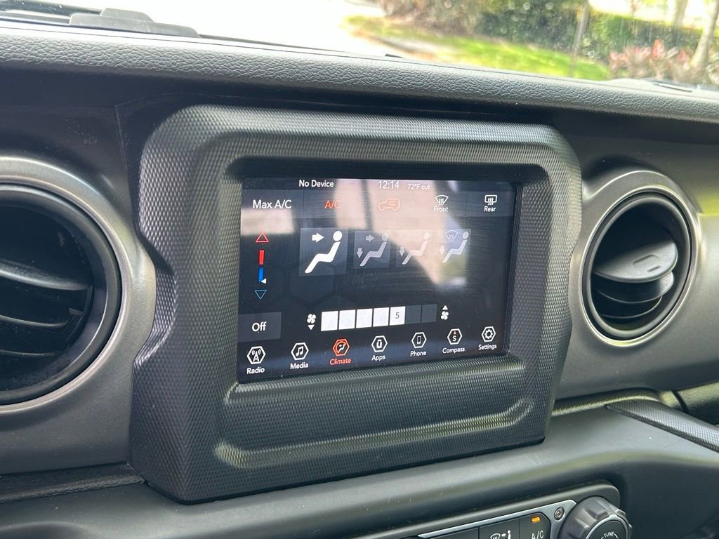 Certified 2023 Jeep Wrangler Sport image 21