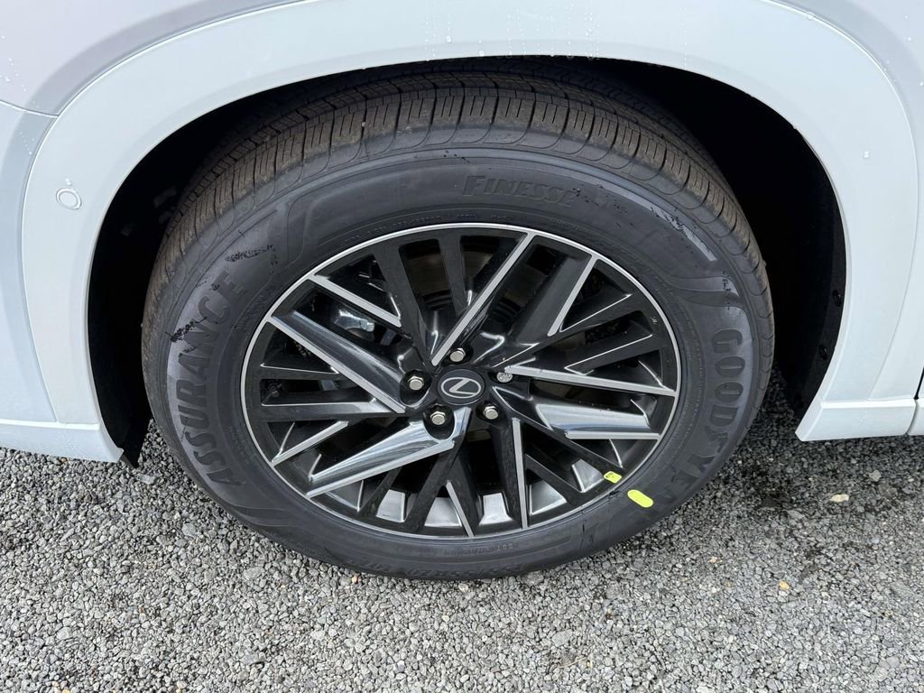 Used 2026 Lexus TX 350 AWD image 7