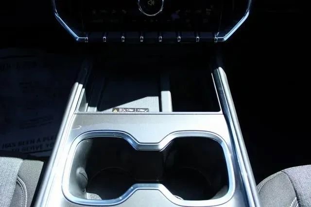 New 2025 GMC Acadia Elevation w/ LPO, Floor Liner Package image 25