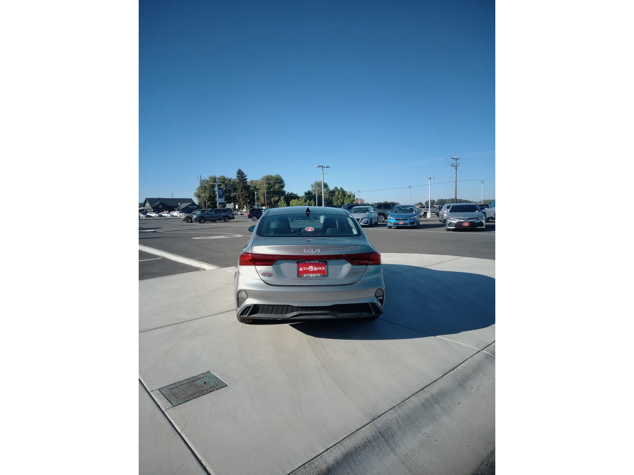 Used 2024 Kia Forte LXS FWD image 4