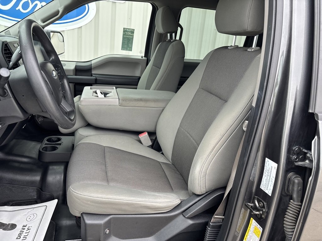 Used 2016 Ford F150 XL w/ Equipment Group 101A Mid image 14