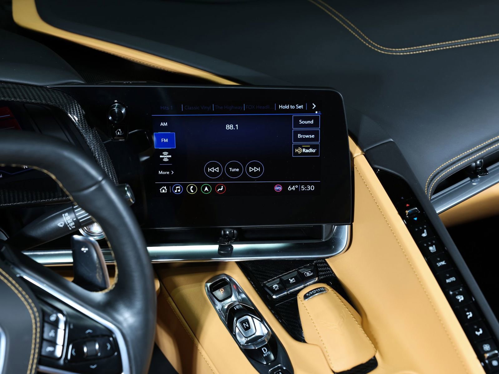 Used 2020 Chevrolet Corvette Stingray Premium Cpe w/ 3LT Preferred Equipment Group image 37